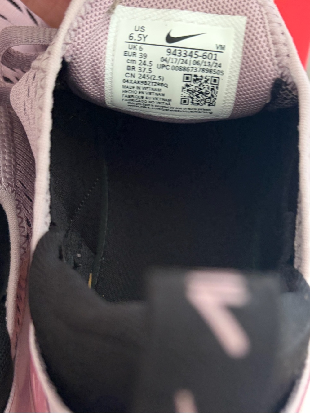 Nike Air Max 270 Sneakers Shoe size 6.5Y / 8W elemental rose worn 2x! - Picture 3 of 8